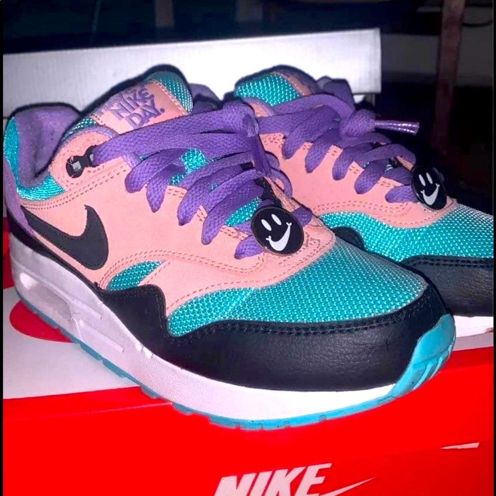 Have a Nike day